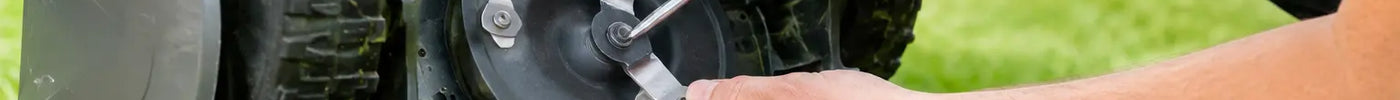 Robotmaaier messen vervangen: stap-voor-stap