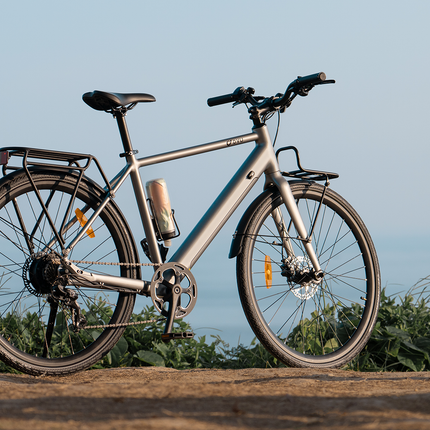 DYU Stroll 1 Elektrische Stadsfiets 700C – 250W | 36V 9Ah Uitneembare Accu | 25 km/u Trapondersteuning | Lichtgewicht Aluminium Frame | Hydraulische Schijfremmen | Stille en Zuinig E-Bike voor Woon-Werk & Stad – NL Wettelijk Toegestaan